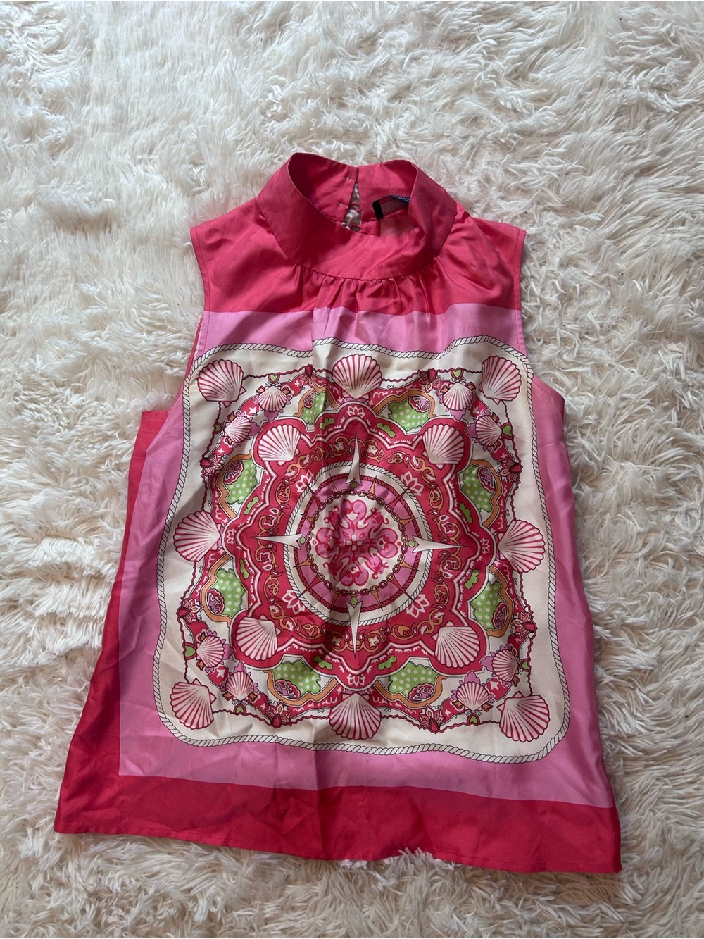 Vineyard Vines Pink Medallion Print Sleeveless Shell